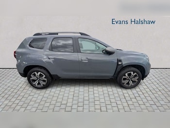 Used Dacia Duster 2023 for sale - 79467075: Photo