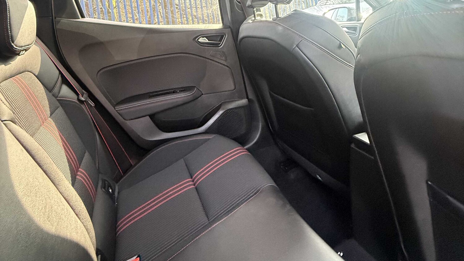 Used Renault Clio 2023 for sale - 78188015: Photo 13