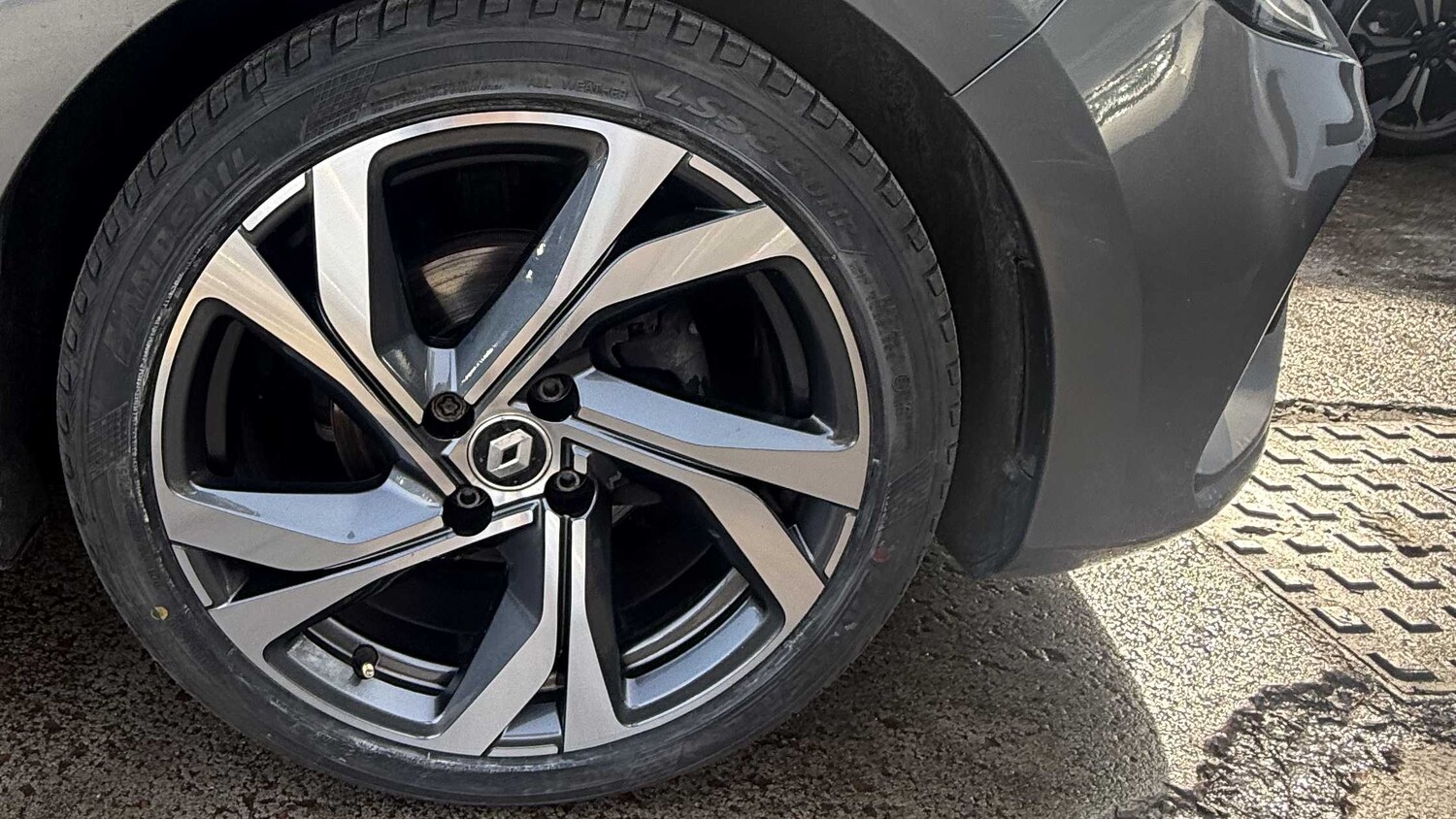 Used Renault Clio 2023 for sale - 78188015: Photo 8