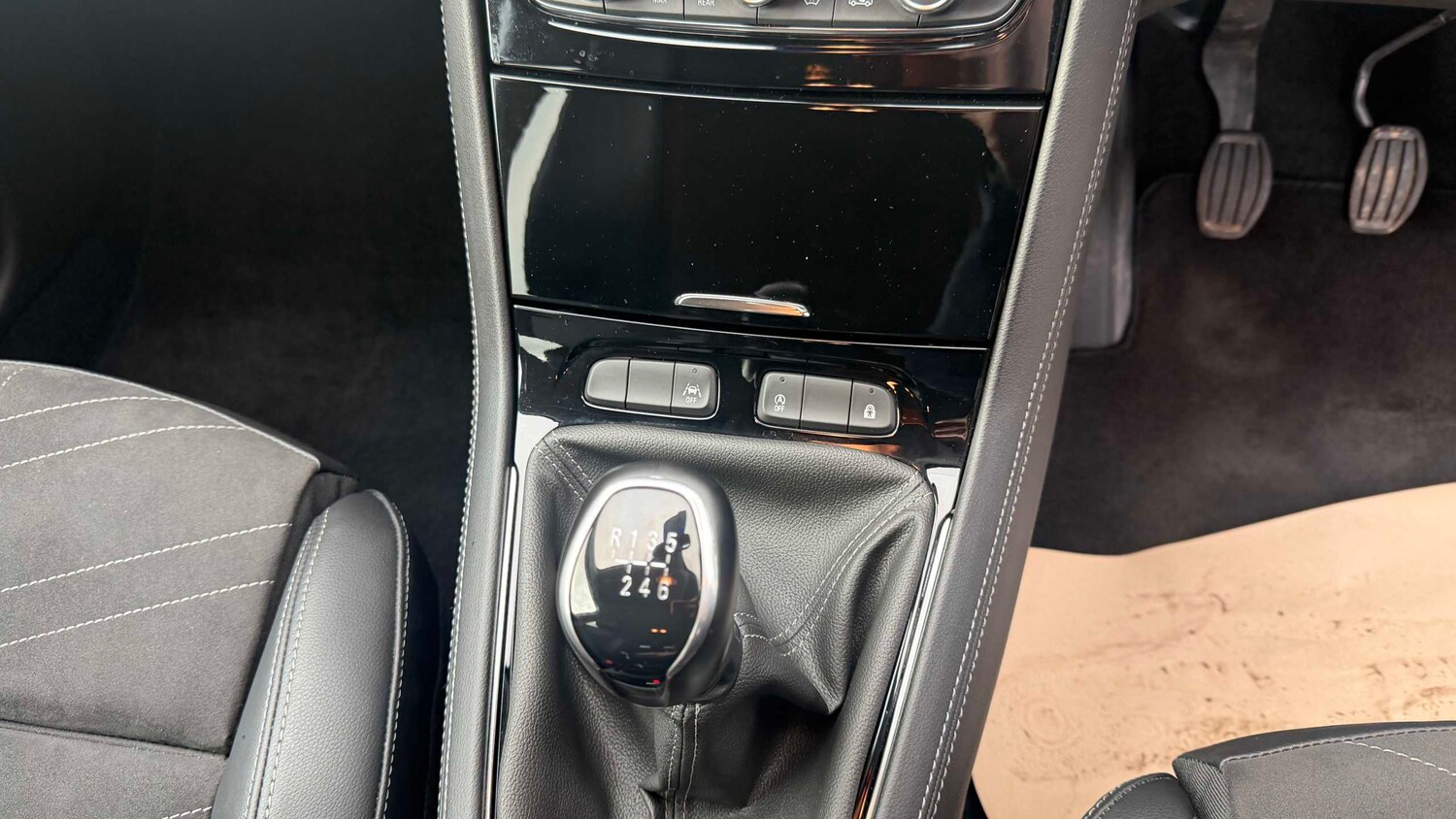 Used Vauxhall Grandland for sale - 77859555: Photo 15