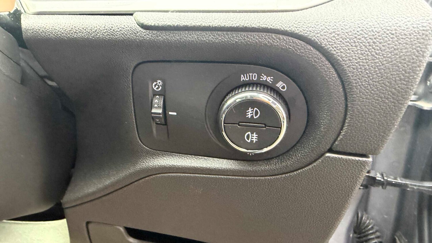 Used Vauxhall Grandland for sale - 77859555: Photo 16