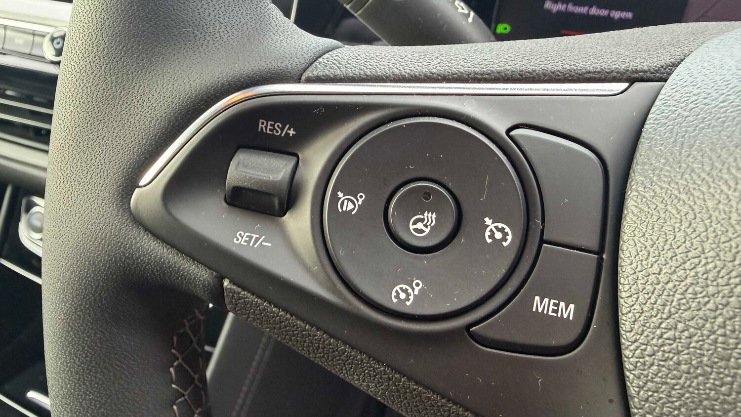 Used Vauxhall Grandland for sale - 77859555: Photo 18