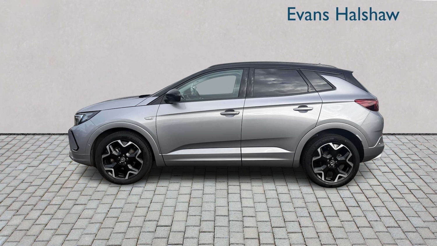 Used Vauxhall Grandland for sale - 77859555: Photo 4