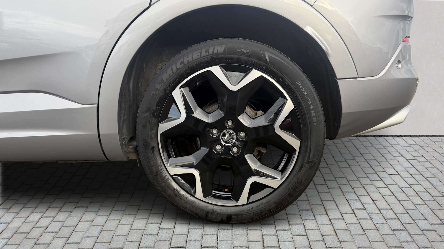 Used Vauxhall Grandland for sale - 77859555: Photo 5