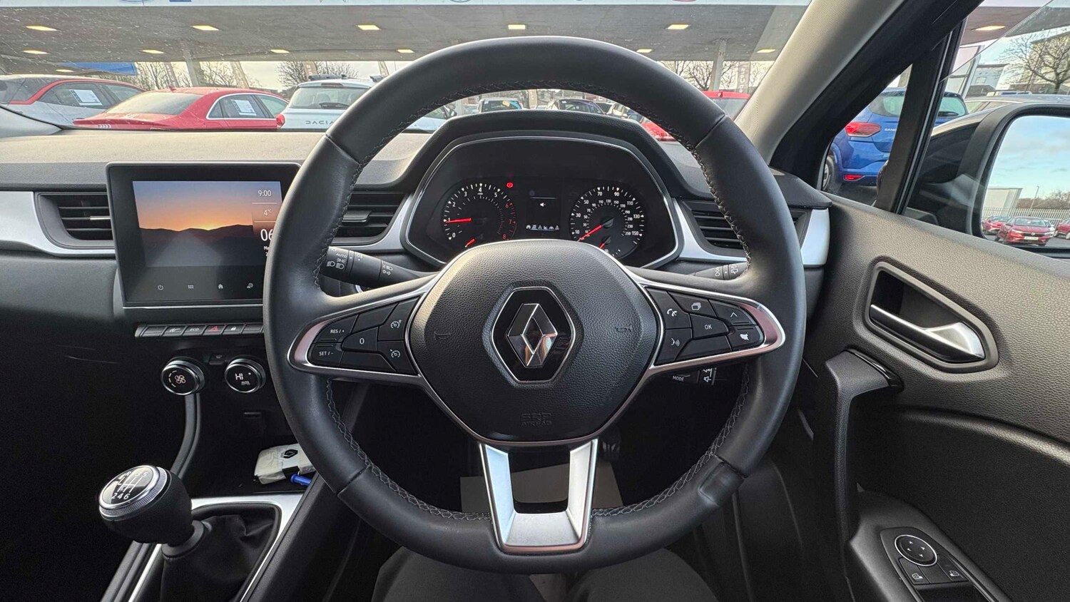 Used Renault Captur for sale - 77862610: Photo 12