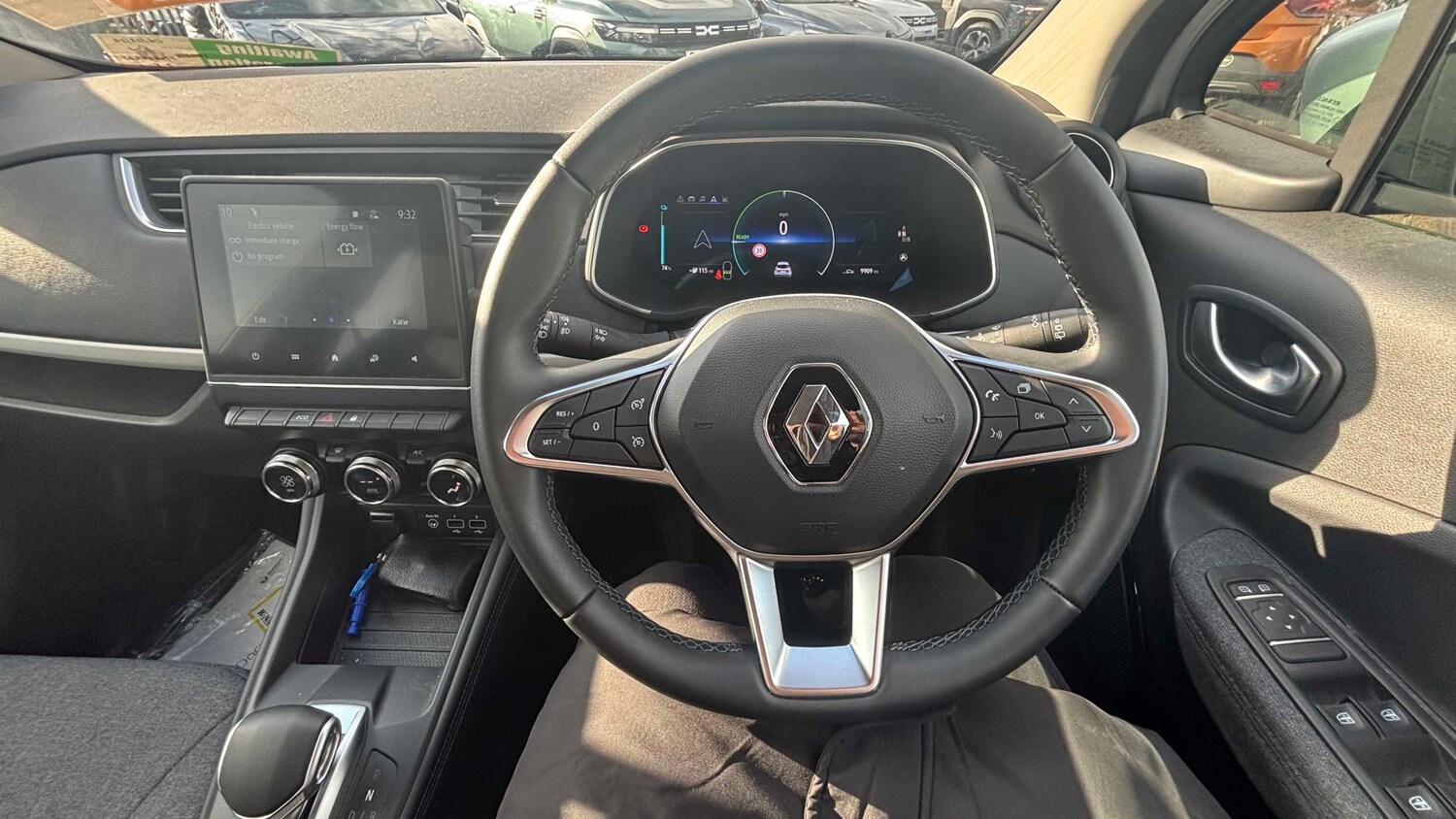 Used Renault Zoe for sale - 77861330: Photo 11