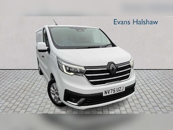 Renault Trafic feature image