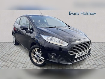 Used Ford Fiesta 2016 for sale - 79511396: Photo