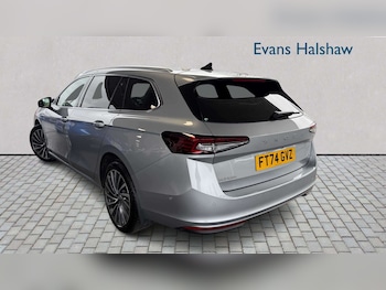 Used Skoda Superb 2024 for sale - 77861595: Photo