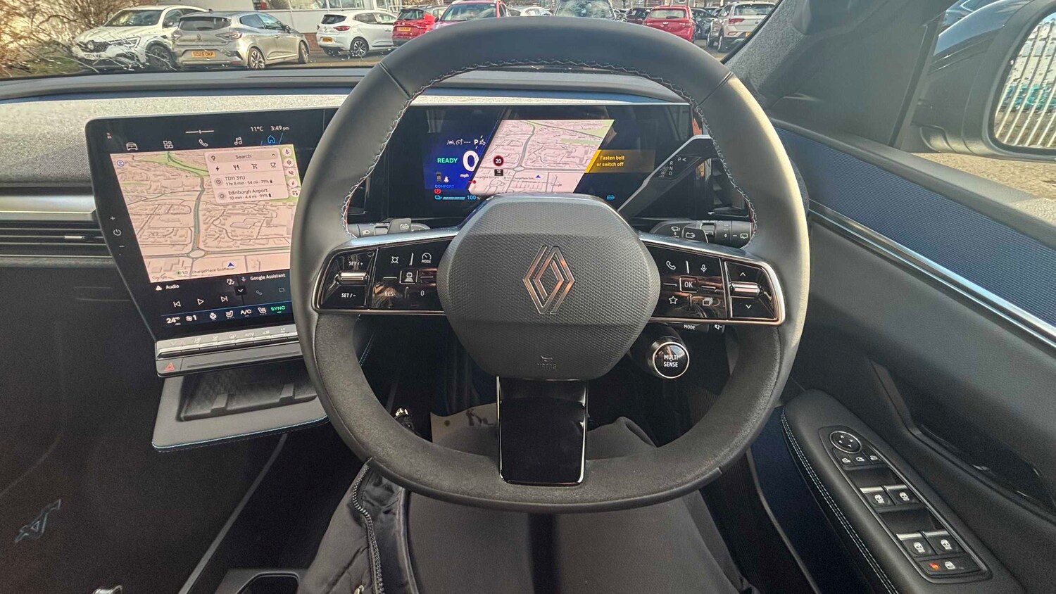 Used Renault Scenic E-Tech 2025 for sale - 77857449: Photo 12