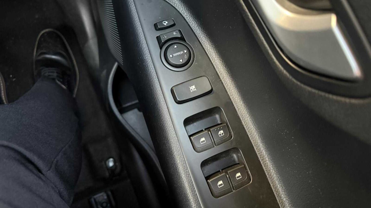 Used Kia Rio 2023 for sale - 77856477: Photo 16