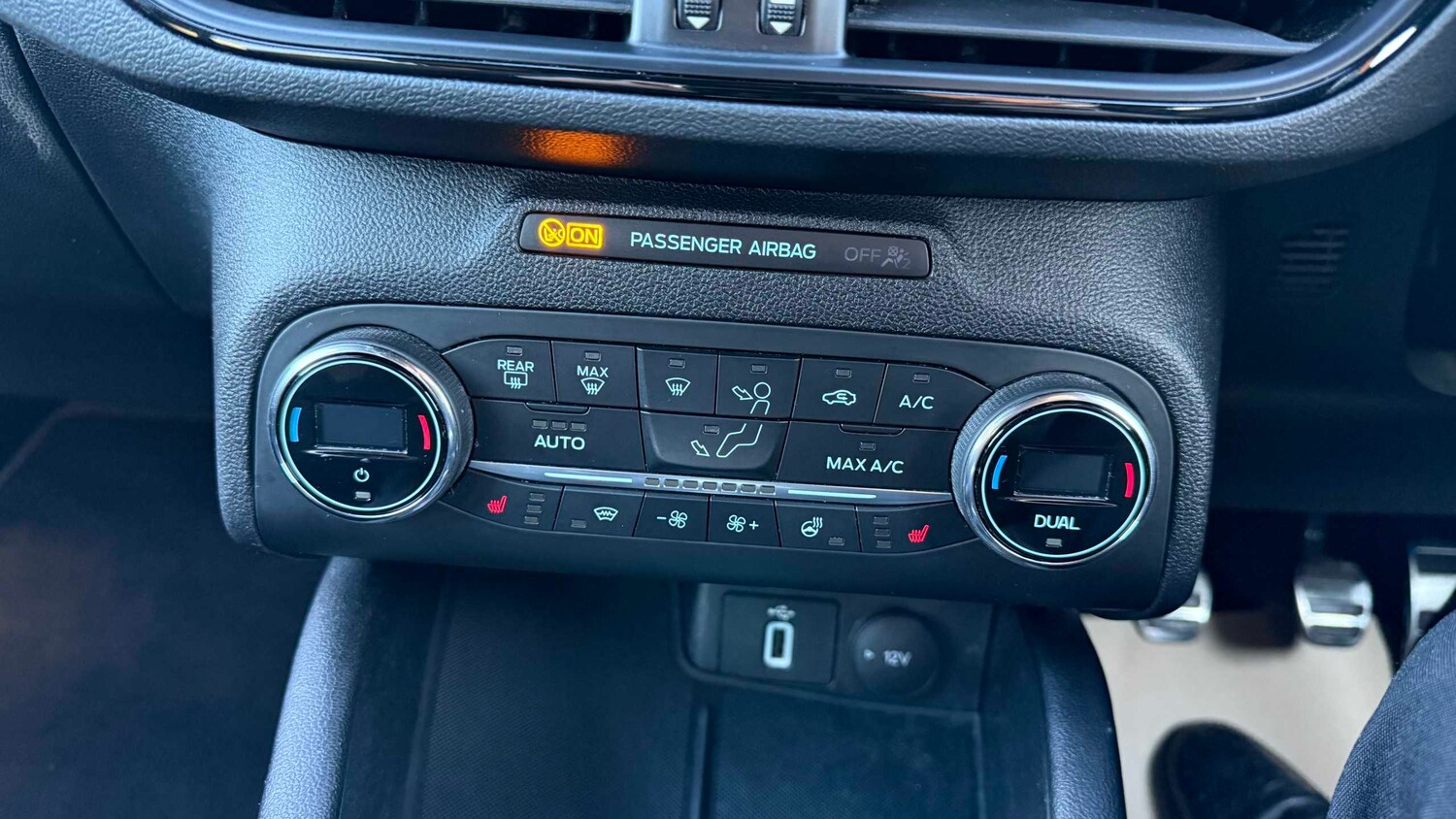 Used Ford Focus 2020 for sale - 77860589: Photo 13