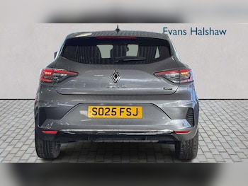 Used Renault Clio 2025 for sale - 79614239: Photo