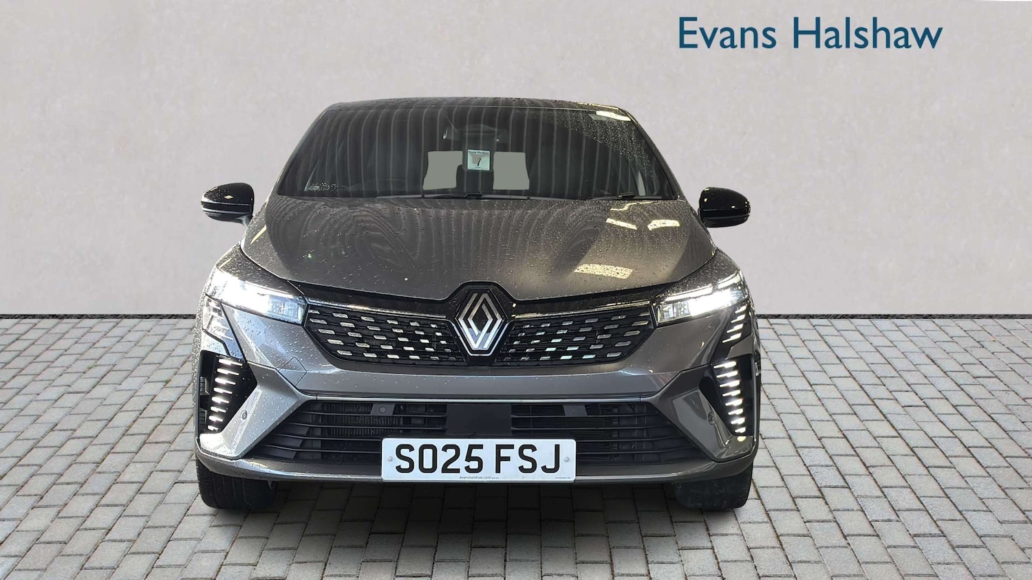 Used Renault Clio for sale - 77861578: Photo 2