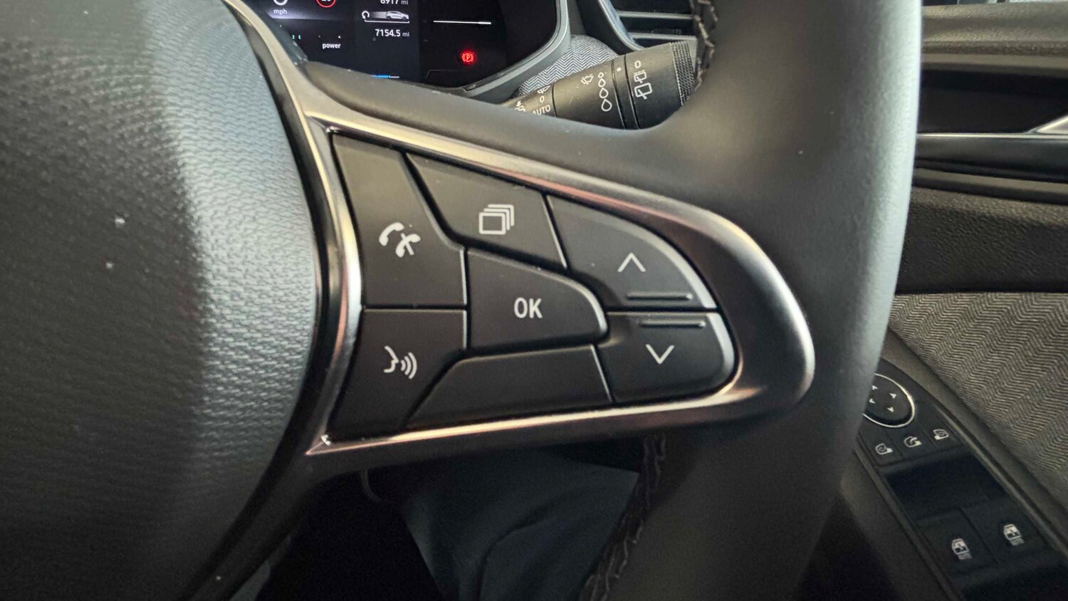 Used Renault Clio for sale - 77861578: Photo 27