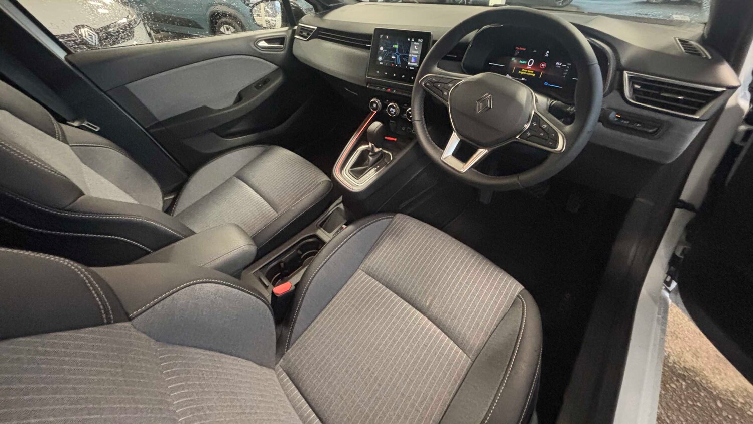 Used Renault Clio for sale - 77859942: Photo 10