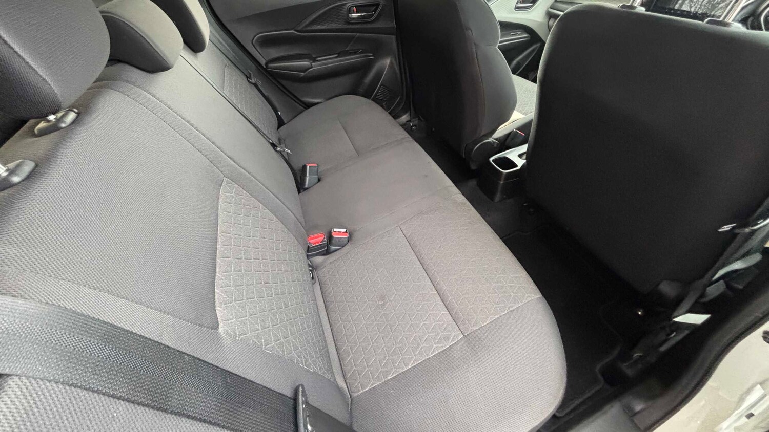 Used Suzuki Swift 2024 for sale - 77857318: Photo 12