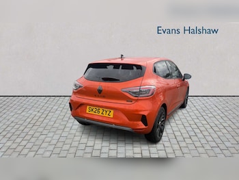 Used Renault Clio 2026 for sale - 78949613: Photo