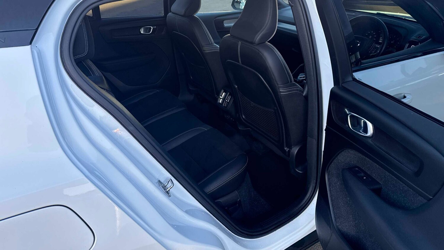 Used Volvo XC40 for sale - 77860819: Photo 12