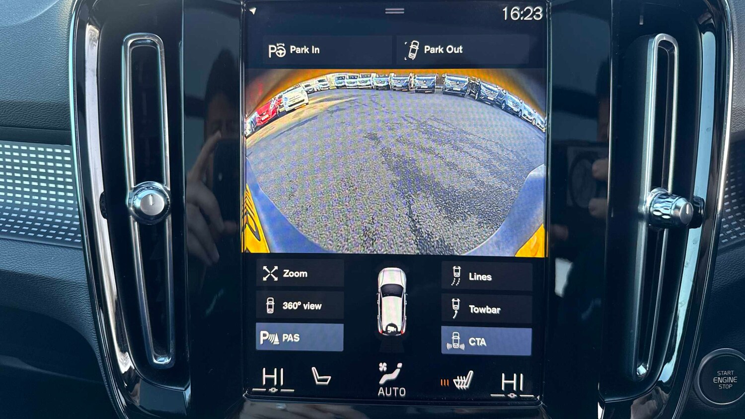 Used Volvo XC40 for sale - 77860819: Photo 15