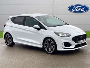 20 951 Used Ford Cars for sale at MOTORS