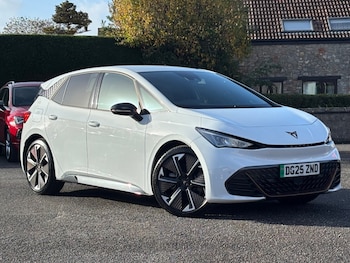 2025 - 170kW e-Boost V3 59kWh 5dr Auto