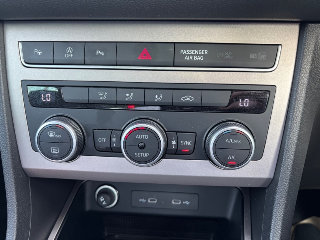 Used SEAT Ateca 2024 for sale - 76118232: Photo 30