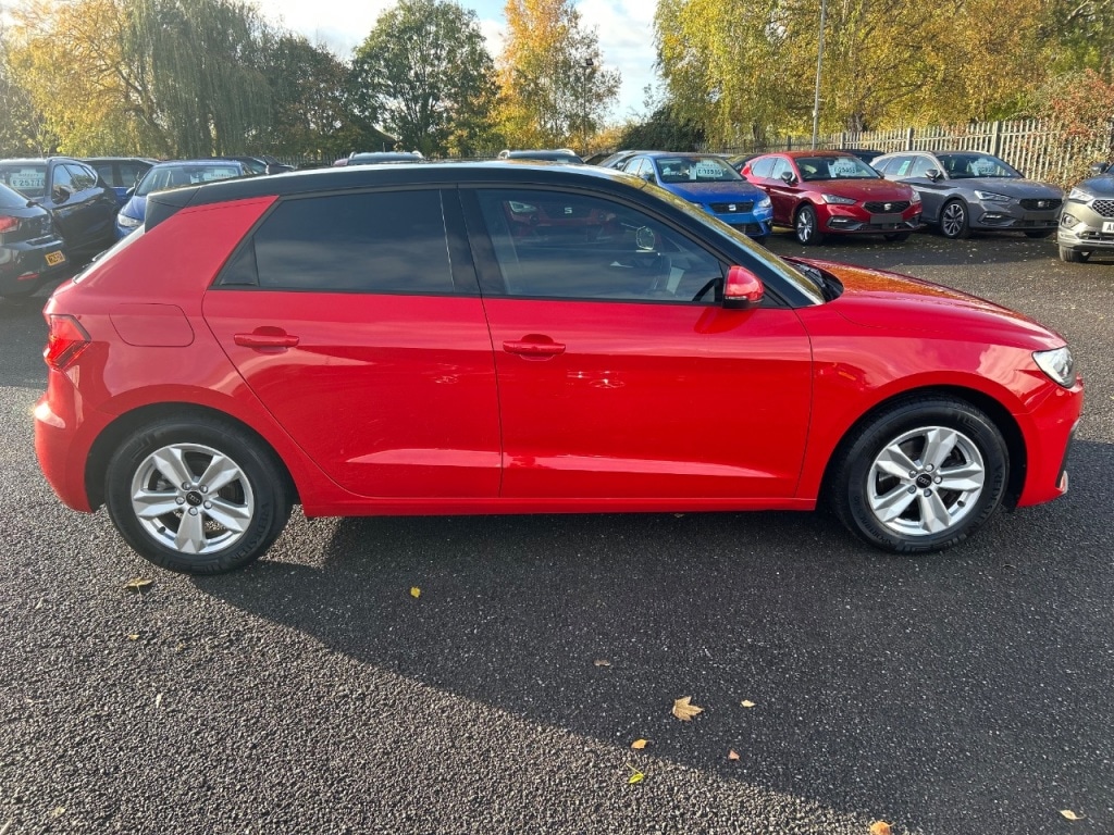 Used Audi A1 2023 for sale - 76428924: Photo 2