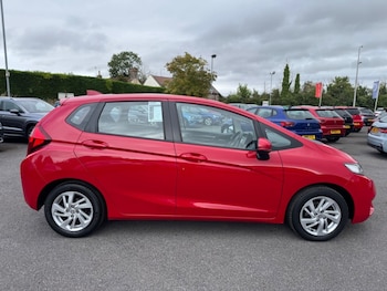 Used Honda Jazz 2017 for sale - 75895832: Photo