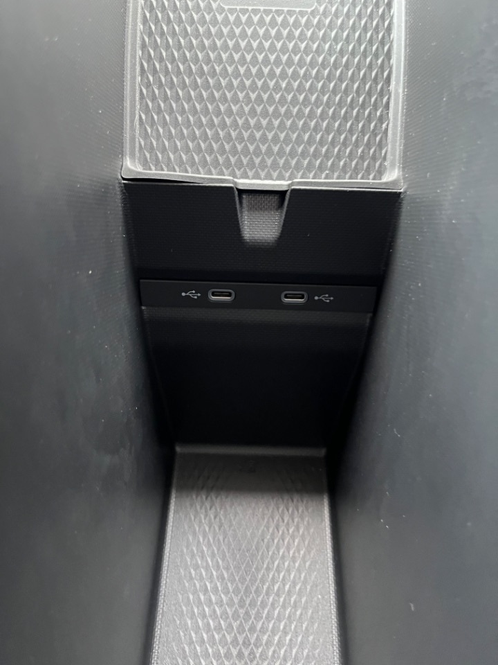 Vehicle 33