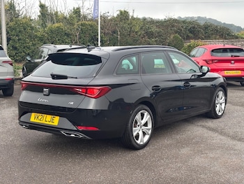 Used SEAT Leon 2021 for sale - 76209947: Photo
