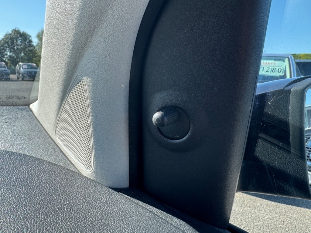 Used Volkswagen up! 2022 for sale - 76045862: Photo 29