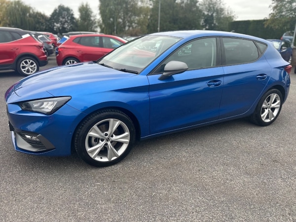 Used SEAT Leon 2025 for sale - 76209940: Photo 4