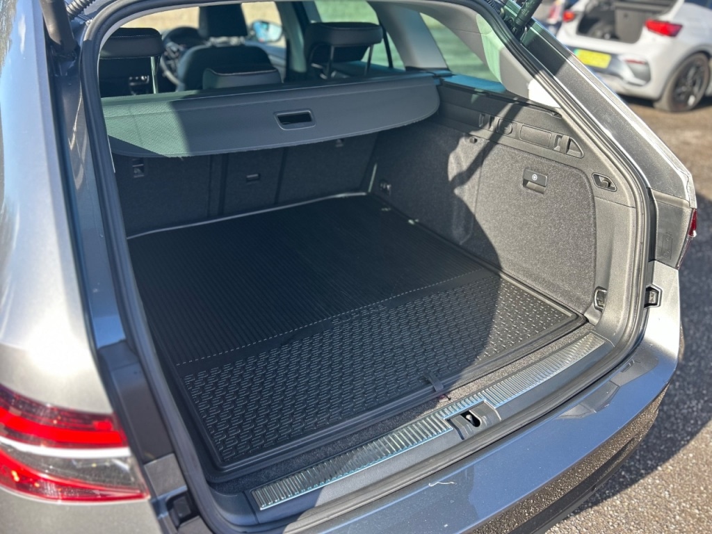 Used Skoda Superb 2023 for sale - 76375820: Photo 10