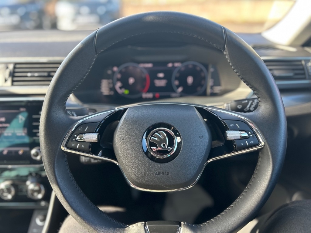 Used Skoda Superb 2023 for sale - 76375820: Photo 16