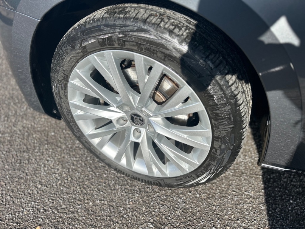 Used Skoda Superb 2023 for sale - 76375820: Photo 7