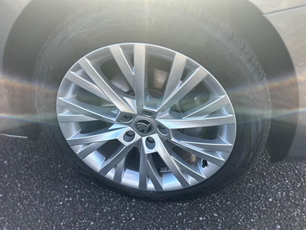 Used Skoda Superb 2023 for sale - 76375820: Photo 8