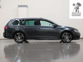 Used Volkswagen Golf 2016 for sale - 75466575: Photo