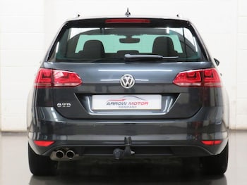 Used Volkswagen Golf 2016 for sale - 75466575: Photo