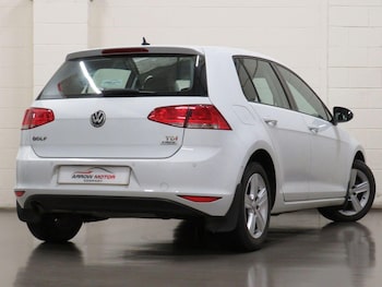Used Volkswagen Golf 2016 for sale - 75913272: Photo