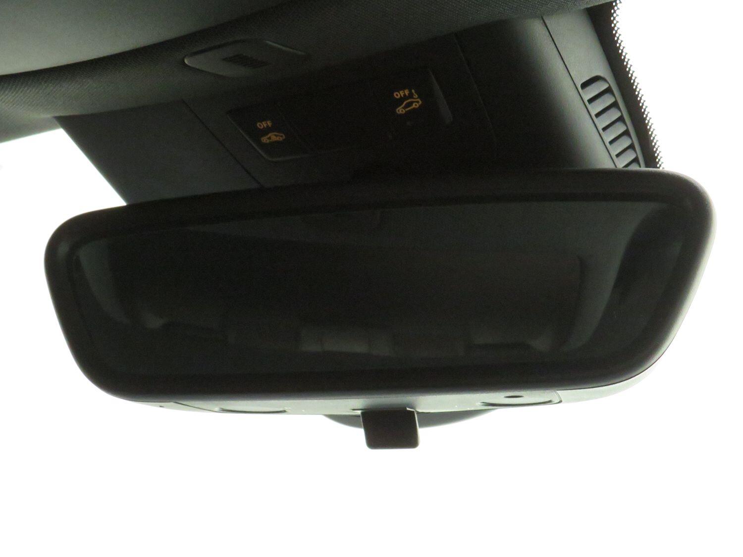 Vehicle 33