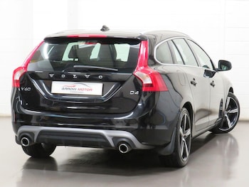 Used Volvo V60 2018 for sale - 75466512: Photo
