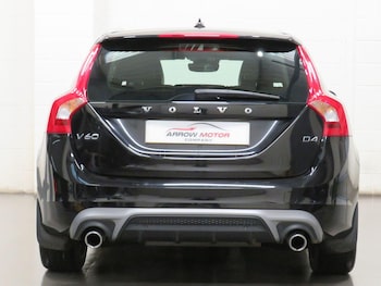 Used Volvo V60 2018 for sale - 75466512: Photo