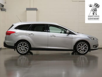 Used Ford Focus 2016 for sale - 75466463: Photo