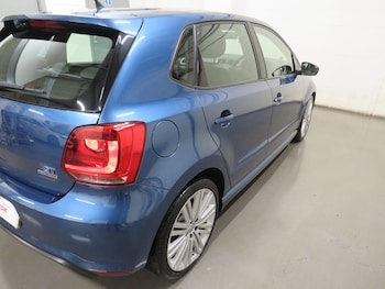 Used Volkswagen Polo 2014 for sale - 75466498: Photo