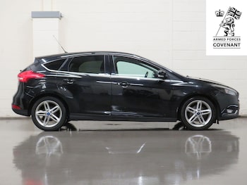Used Ford Focus 2015 for sale - 75731322: Photo