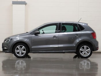 Used Volkswagen Polo 2017 for sale - 75466565: Photo