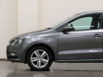 Used Volkswagen Polo 2017 for sale - 75466565: Photo