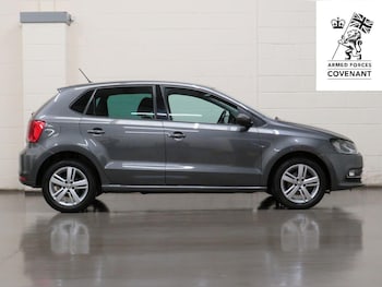 Used Volkswagen Polo 2017 for sale - 75475521: Photo