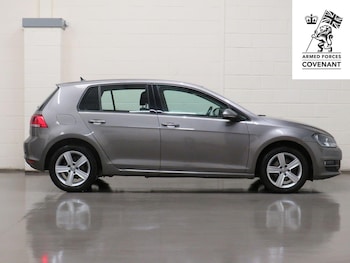 Used Volkswagen Golf 2016 for sale - 75466501: Photo